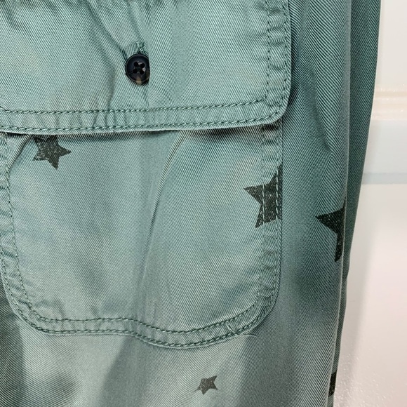 C&C California Flowy Sage green Boho Stars Print Jogger 100 % Lyocell Pants Sz M - Picture 10 of 13